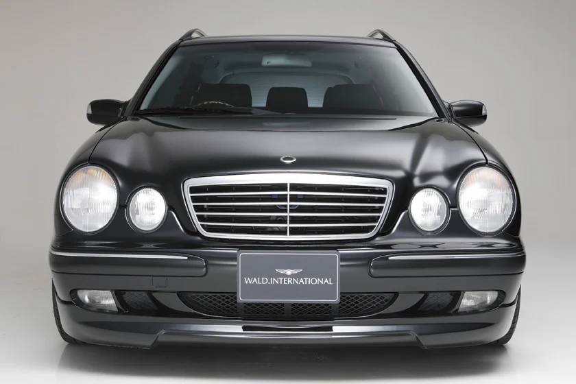 ชุดแต่ง MERCEDES-BENZ E-CLASS WAGON WALD Japan เอ็กเซ็กคิวทีฟไลน์ ภาพ 1
