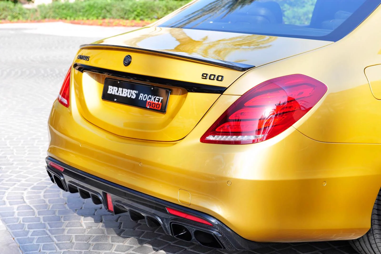 รูปชุดแต่ง ชุดแต่ง Mercedes-Benz S Class 2015 Brabus ภาพที่ 10