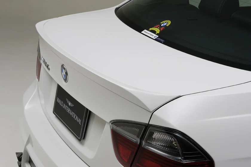 ชุดแต่ง BMW 3 Series SEDAN/TOURING WALD Japan สปอร์ตไลน์ ภาพ 14
