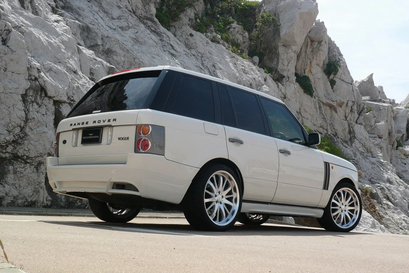 ชุดแต่ง LAND ROVER RANGE ROVER WALD Japan สปอร์ตไลน์ ภาพ 3