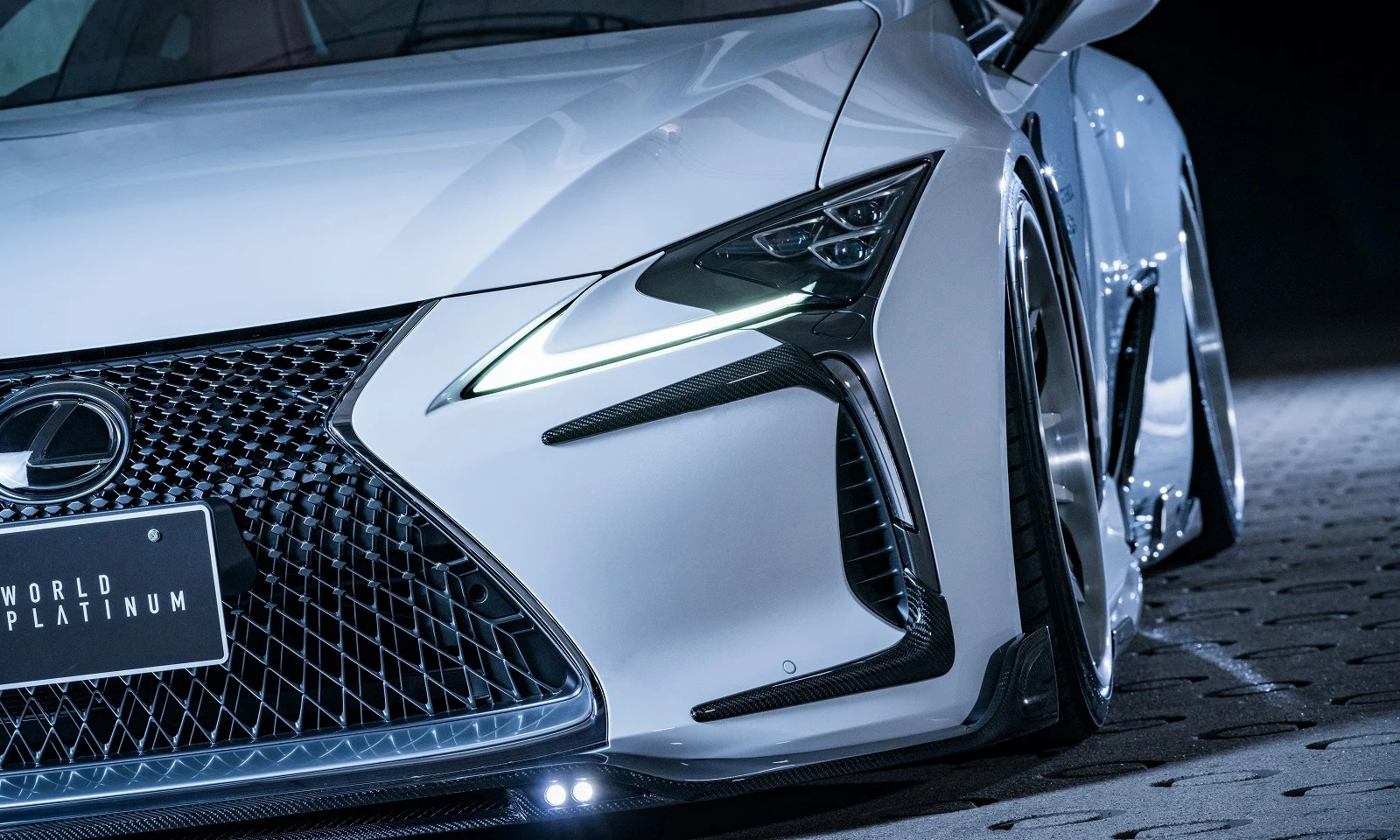 ชุดแต่ง LEXUS LC500/LC500h Coupe DCF-Edition URZ100/GWZ100 2017.03~Rowen Japan ภาพ 19