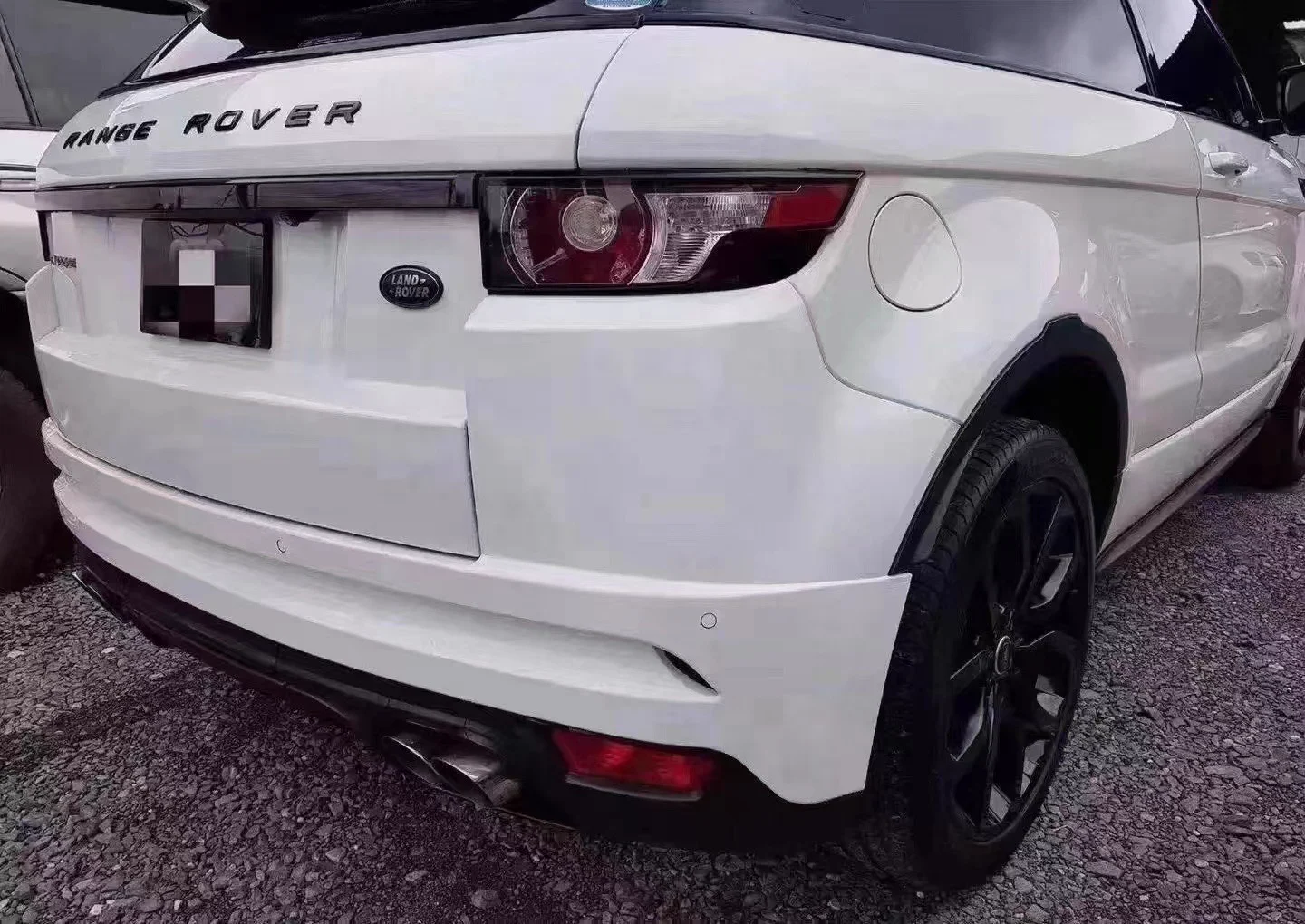 รูปชุดแต่ง ชุดแต่ง Range Rover Evoque SVR ภาพที่ 3