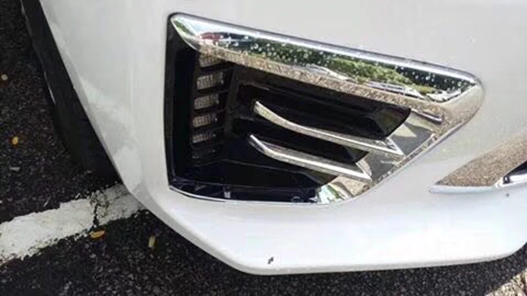 รูปชุดแต่ง ชุดแต่ง Hyundai H1 Royale 17 18 ภาพที่ 15
