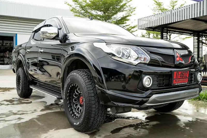ชุดแต่งไทรทัน 2015 AmotriZ Body Kits - MITSUBISHI New Triton Model 2015 - Up ชุดแต่งรถ ภาพ 27