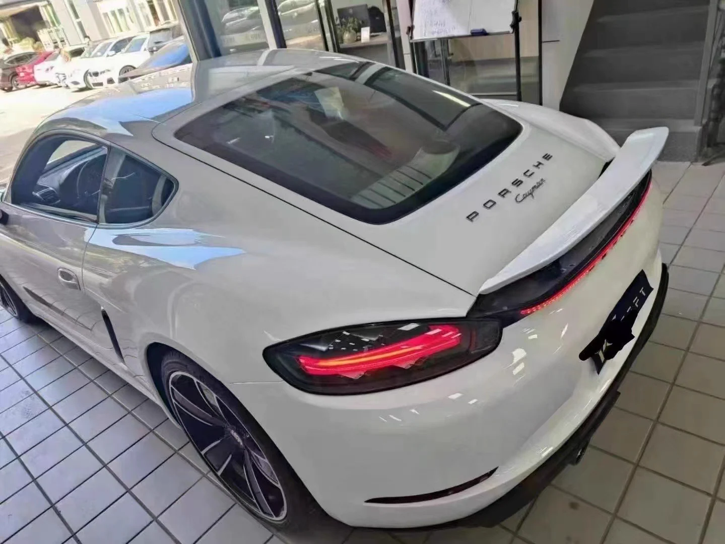 ชุดแต่ง Porsche Cayman 981 เป็น 982