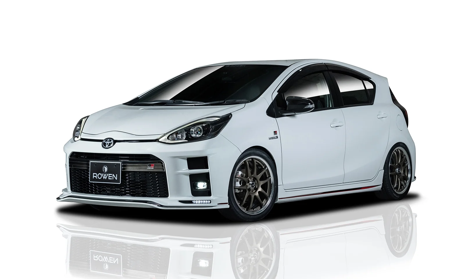 ชุดแต่ง TOYOTA 10 AQUA GR SPORT NHP10 2017.11~2021.7 ROWEN SPORT Rowen Japan ภาพ 1