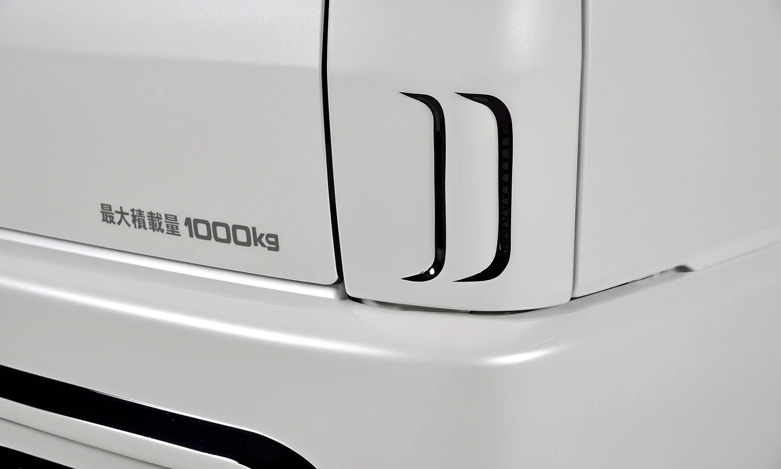 ชุดแต่ง TOYOTA 200HIACE 6 GDH/TRH20# 2020.4~Rowen Japan ภาพ 23