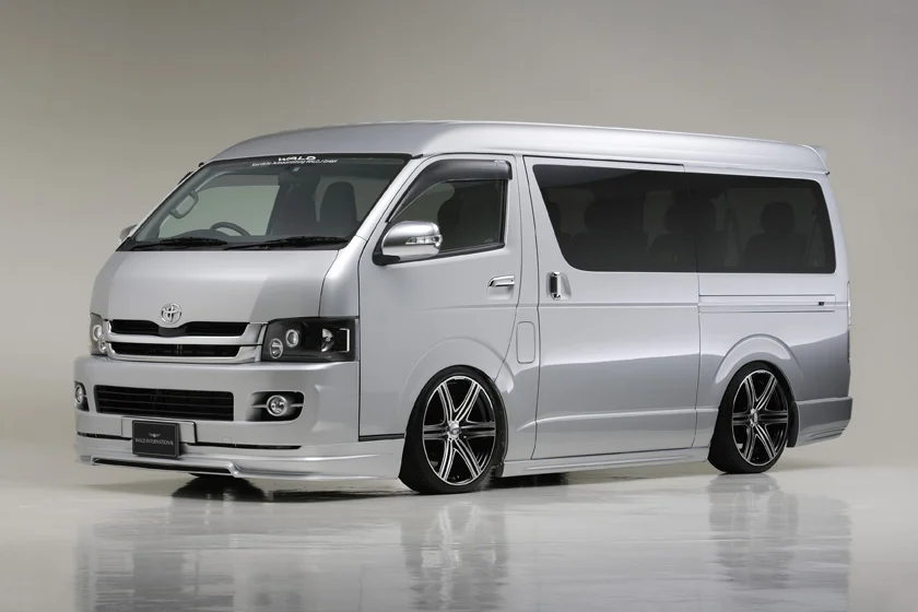 ชุดแต่ง TOYOTA HIACE WIDE/SUPER LONG WALD Japan เอ็กเซ็กคิวทีฟไลน์ V2 ภาพ 10