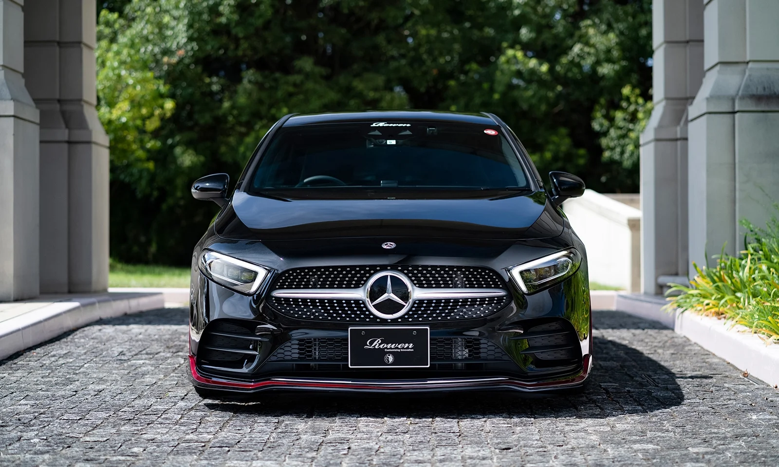 ชุดแต่ง MERCEDES BENZ A-CLASS (W177) AMG-LINE 2018.10~Rowen Japan ภาพ 2