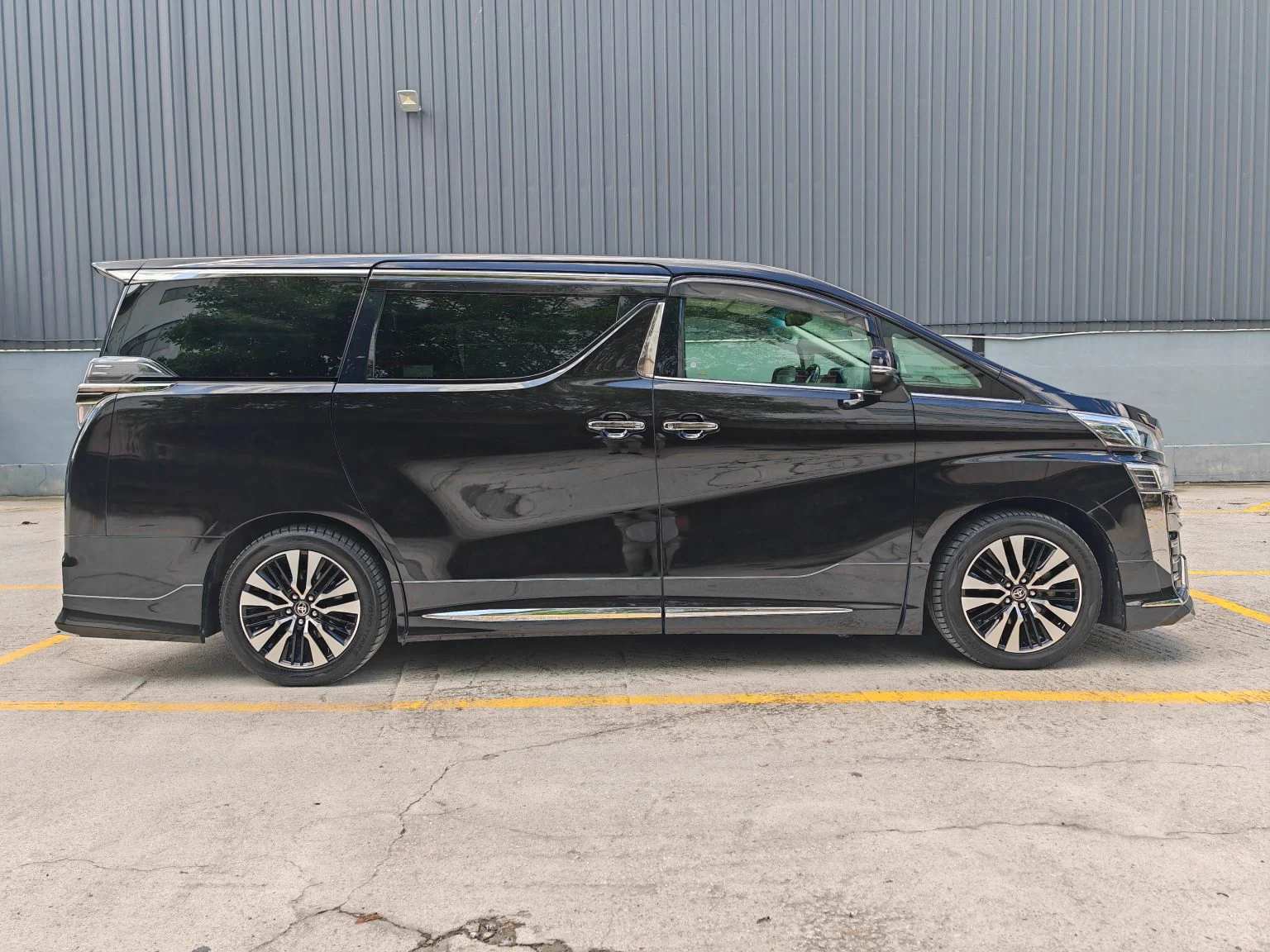 รูปชุดแต่ง ชุดแต่ง Toyota Vellfire30 2015 2017 Vellfire 2019 ภาพที่ 5