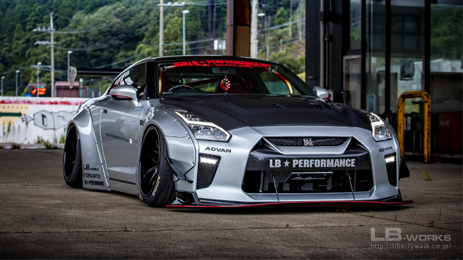 รูปชุดแต่ง ชุดแต่ง Nissan GTR R35 LB Work Type 1.5 ภาพที่ 4