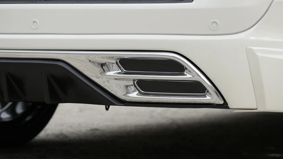 ชุดแต่ง TOYOTA LAND CRUISER 200 WALD Japan สปอร์ตไลน์ ภาพ 27
