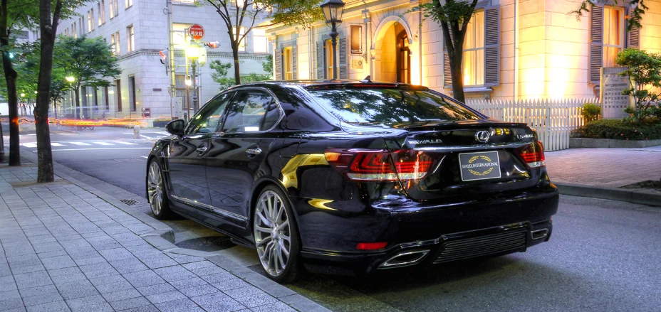 ชุดแต่ง LEXUS LS460/L 600h/hL WALD Japan เอ็กเซ็กคิวทีฟไลน์ ภาพ 13