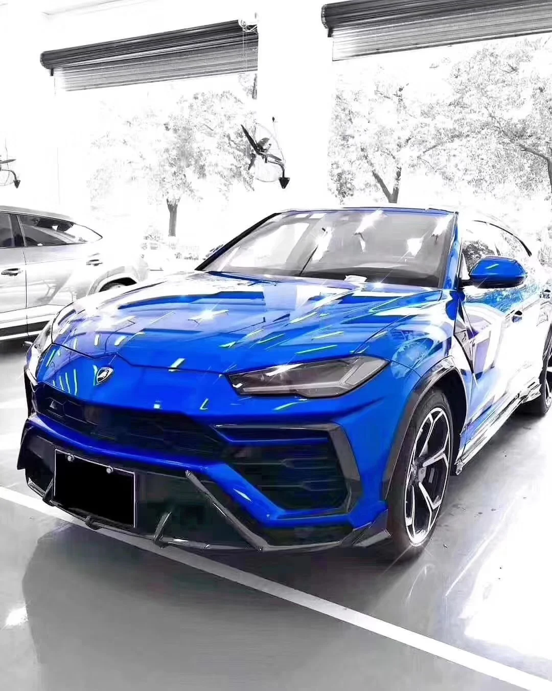 รูปชุดแต่ง ชุดแต่ง Lamborghini Urus ภาพที่ 10