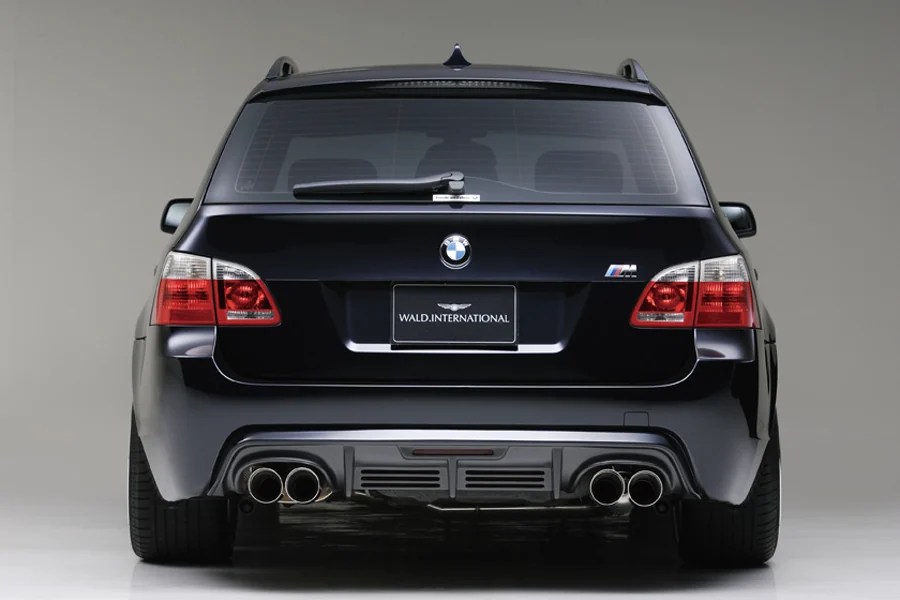 รูปชุดแต่ง ชุดแต่ง BMW Series5 E60 2003 2010 WALD ภาพที่ 2