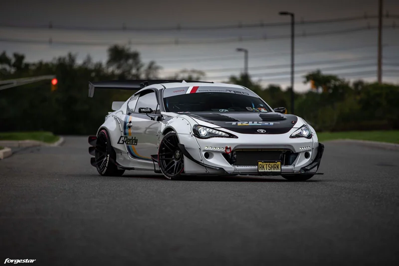 รูปชุดแต่ง ชุดแต่ง Toyota 86 BRZ Rocket Bunny V 2.5 ภาพที่ 1