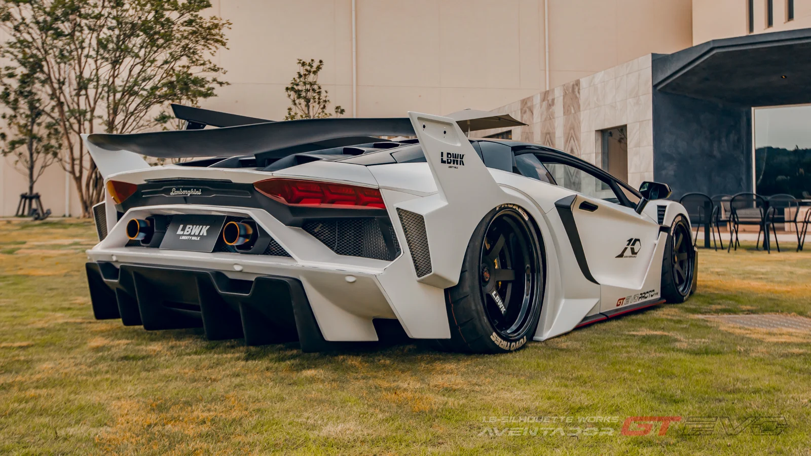 รูปชุดแต่ง ชุดแต่ง Lamborghini Aventador LB WORK GT EVO ภาพที่ 8