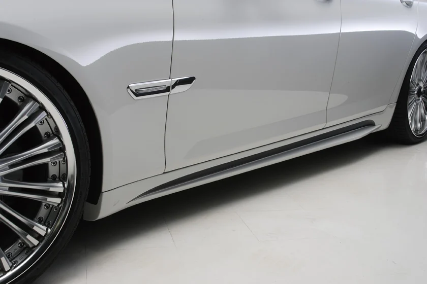 ชุดแต่ง BMW 7 Series M SPORTS WALD Japan สปอร์ตไลน์ แบล็กไบซัน เอดิชัน ภาพ 12