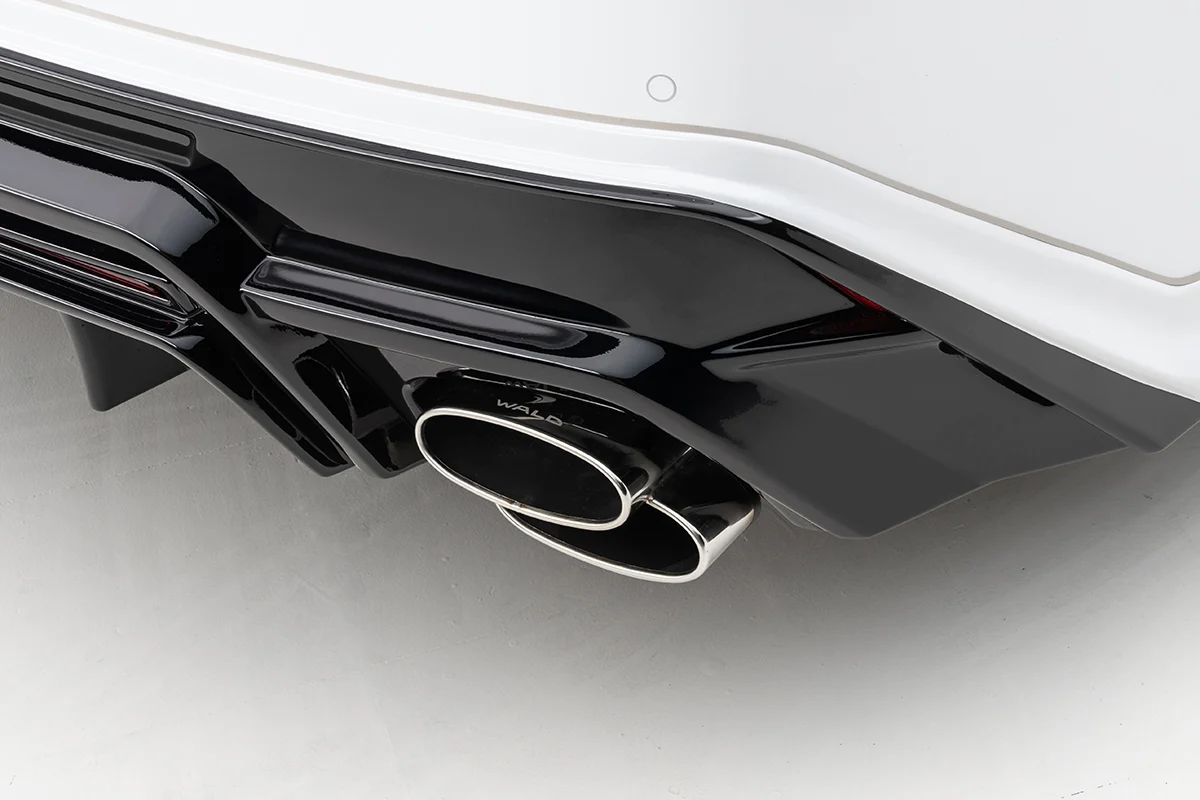 ชุดแต่ง LEXUS IS300/300h/350 F SPORT WALD Japan สปอร์ตไลน์ ภาพ 11
