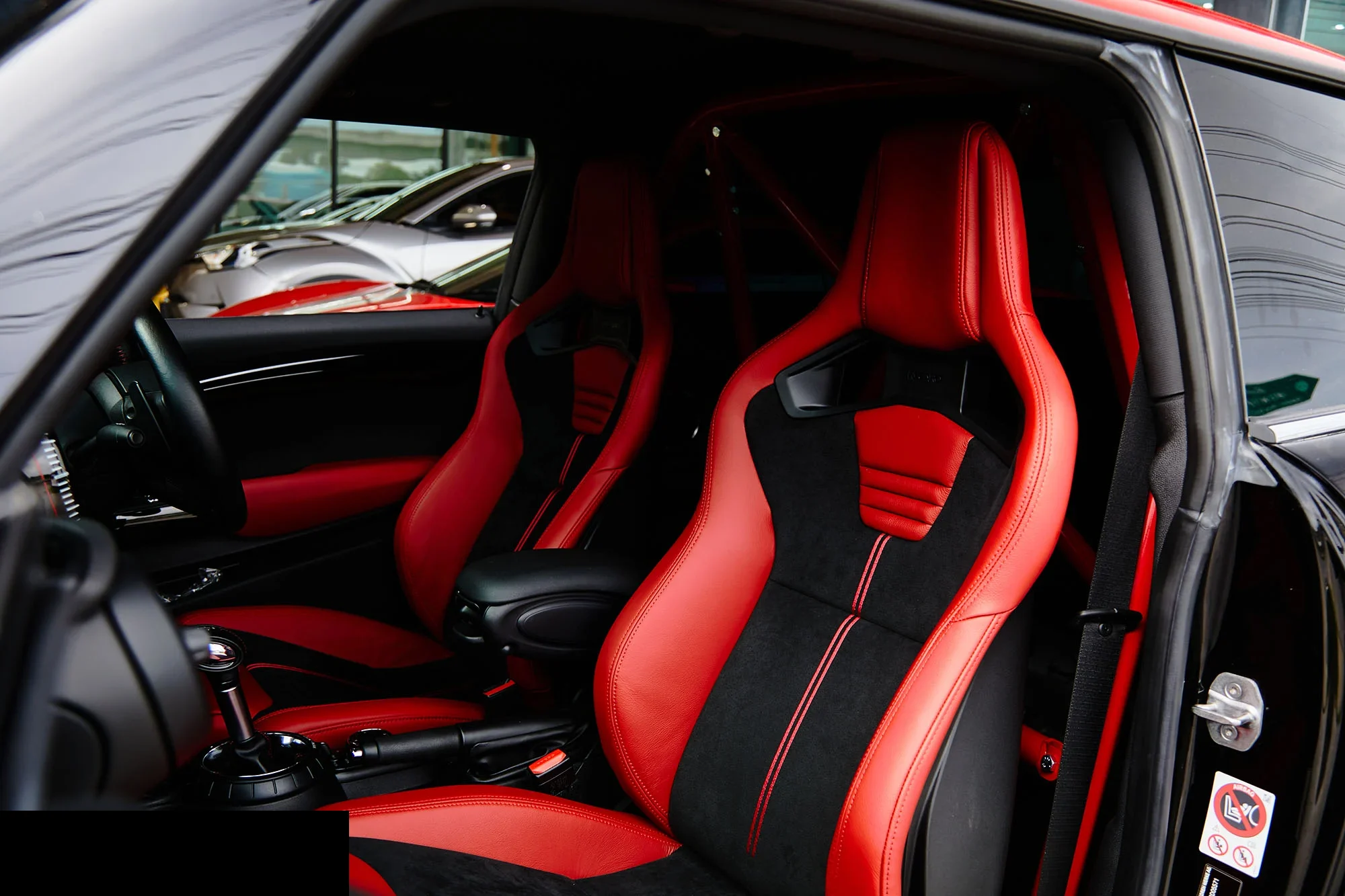 ชุดแต่ง MINI HATCHBACK 3 DOOR F56 JCW x Weichers Sport x Recaro Prodrive Shop ภาพ 4