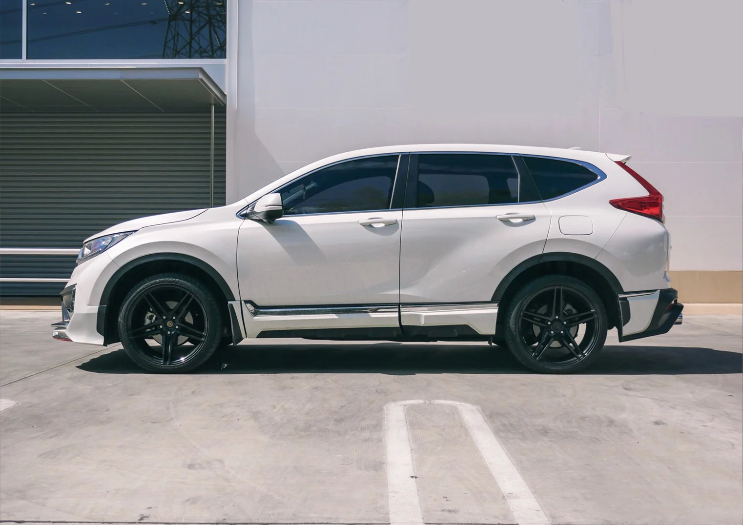 รูปชุดแต่ง ชุดแต่ง Honda CR V G5 2017 2022 Tithum ภาพที่ 1