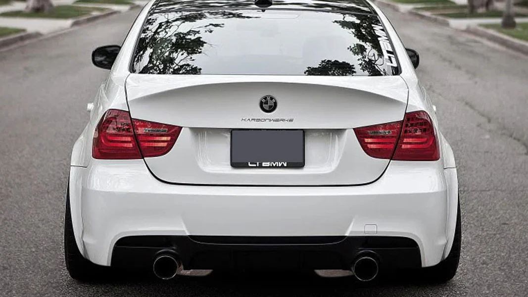 รูปชุดแต่ง ชุดแต่ง BMW Series3 E90 2005 2010 E90 Lci M3 ภาพที่ 1