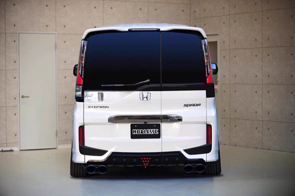 รูปชุดแต่ง ชุดแต่ง Honda Step WGN Noblesse 2015 2017 ภาพที่ 1