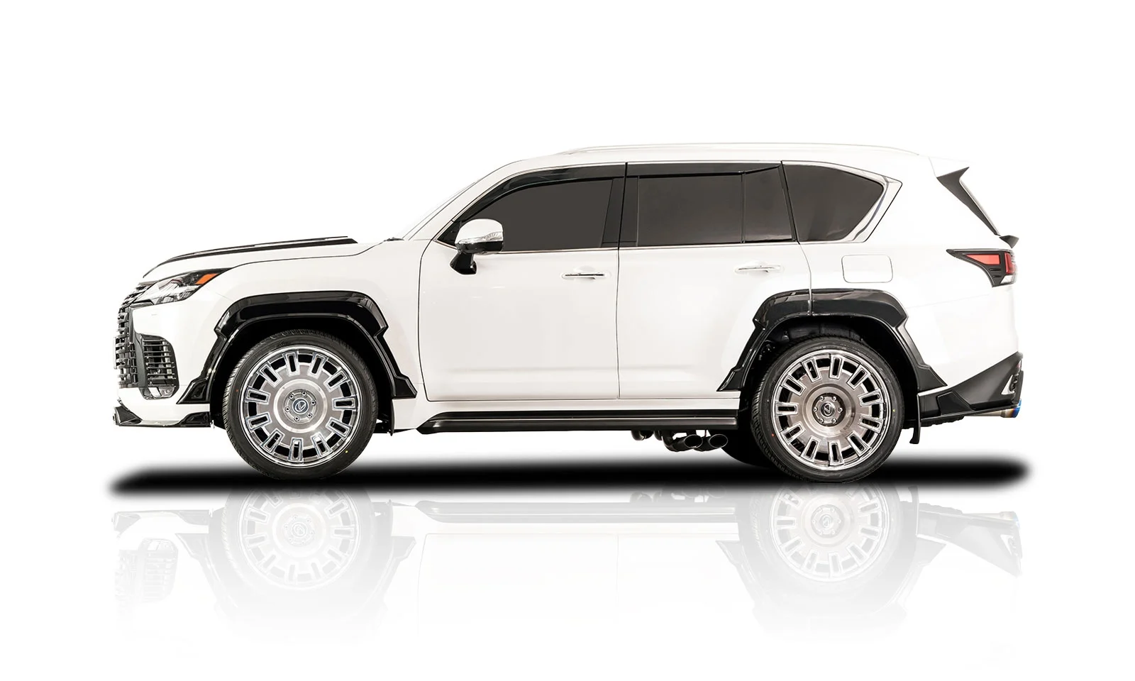 ชุดแต่ง LEXUS LX600 Rowen Japan ภาพ 4