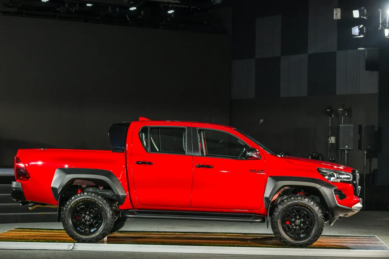 รูปชุดแต่ง ชุดแต่ง Toyota Hilux Revo 2020 2024 GR 2024 ภาพที่ 4