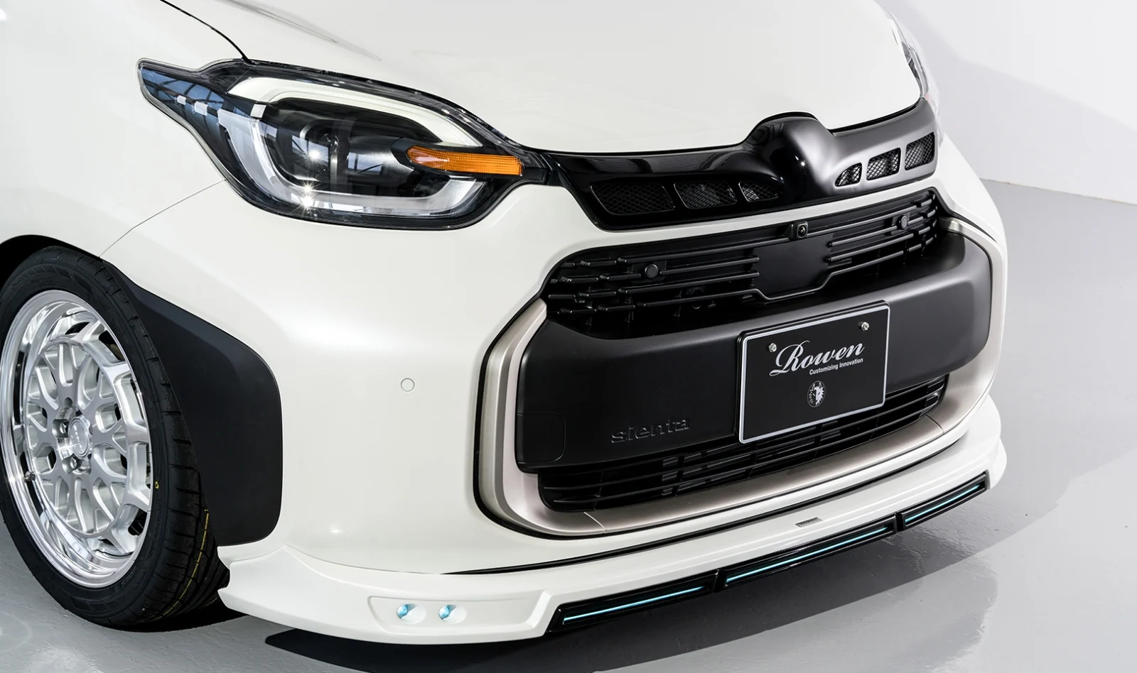ชุดแต่ง TOYOTA SIENTA MXPLIOG/MXPCIOG 2022.08~Rowen Japan ภาพ 19