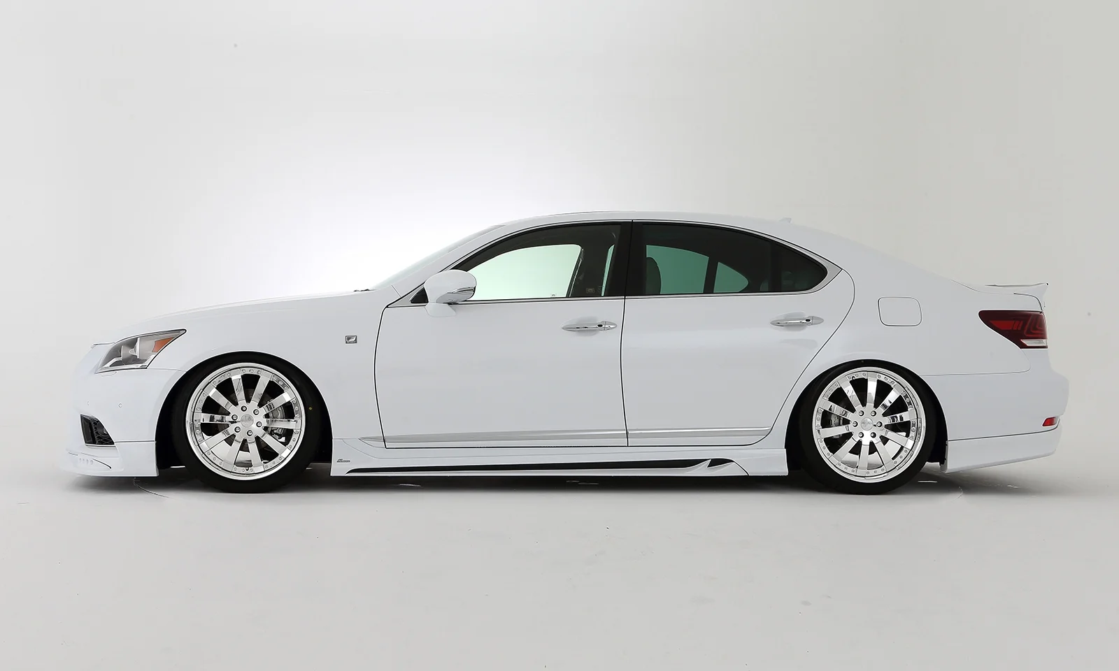 ชุดแต่ง LEXUS LS F-SPORT 600h/600hL/460/460L UVF/USF4# 2012.10~2017.10 Rowen Japan ภาพ 10