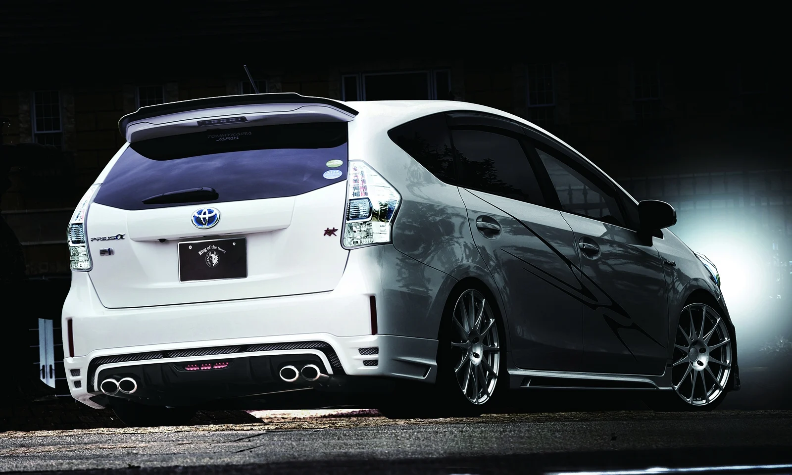 ชุดแต่ง TOYOTA 40 PRIUS α MODEL ZVW40/41 2011.5~2014.11 Rowen Japan ภาพ 2