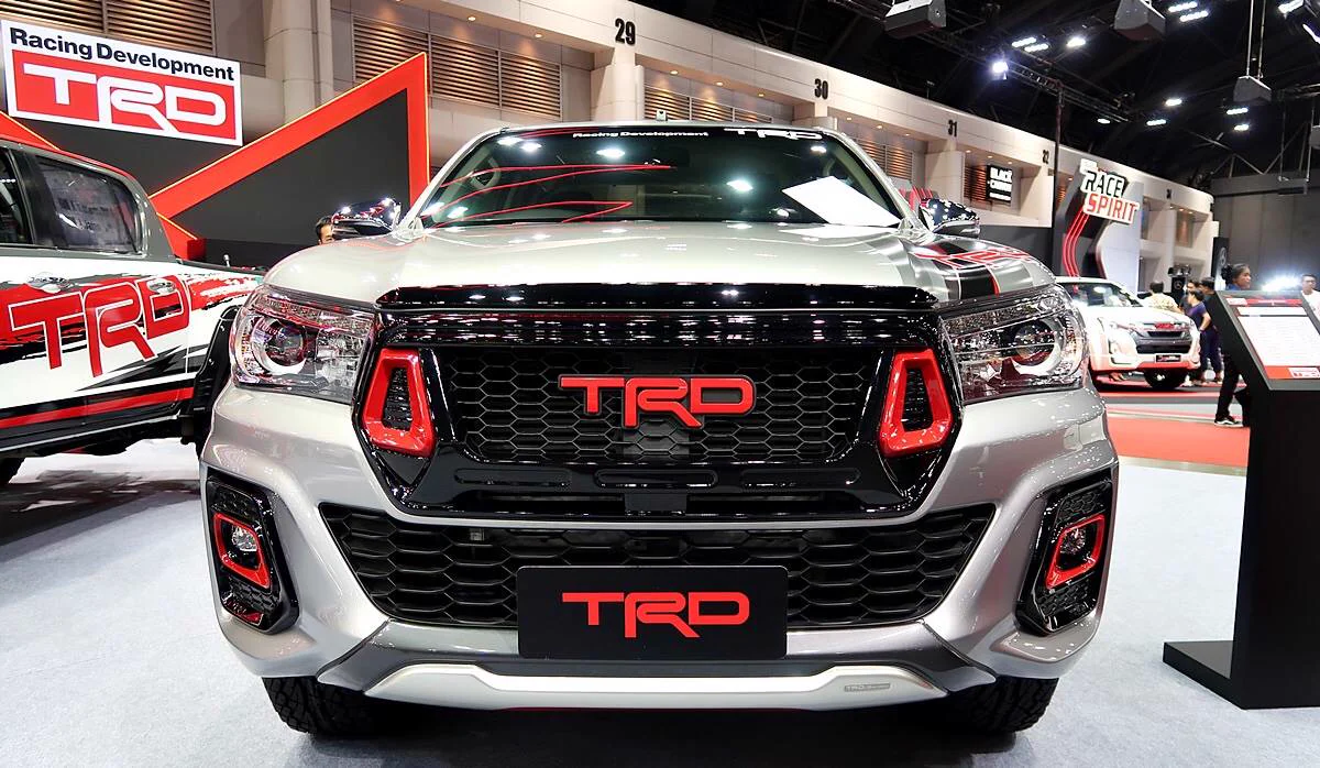 รูปชุดแต่ง ชุดแต่ง Toyota Hilux Revo 2015 2019 TRD ภาพที่ 8