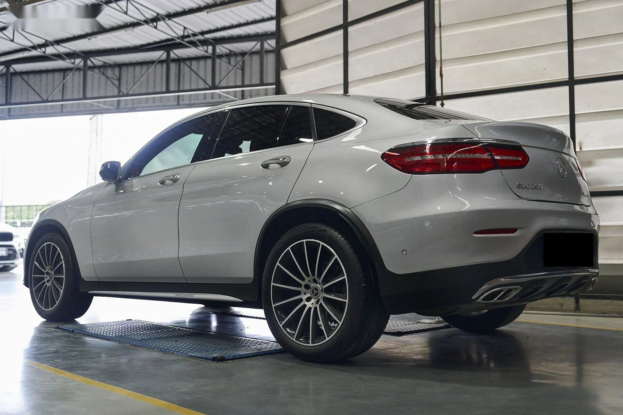 ชุดแต่ง MERCEDES BENZ X253 / C253 Mercedes-Benz GLC250 x กระจังหน้า GT x กาบบันไดข้าง Prodrive Shop ภาพ 10