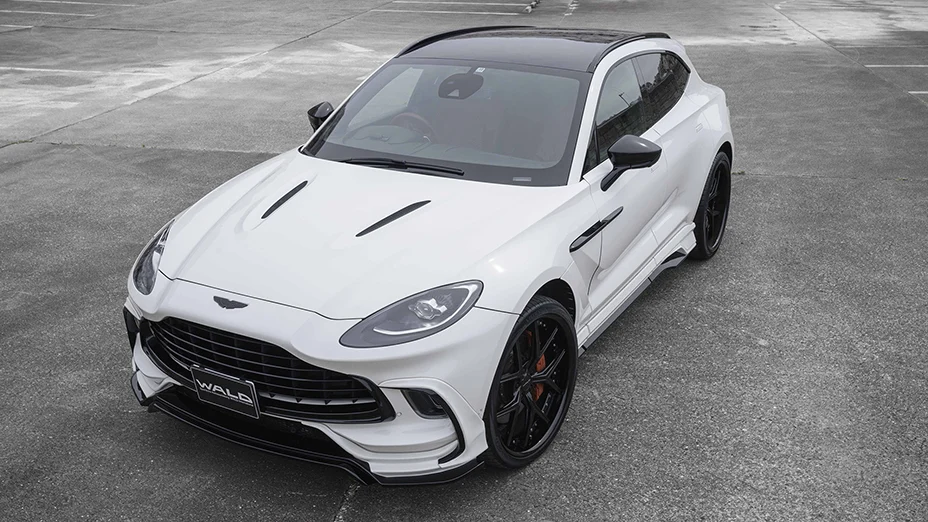 ชุดแต่ง ASTON MARTIN DBX WALD Japan สปอร์ตไลน์ แบล็กไบซัน เอดิชัน ภาพ 14