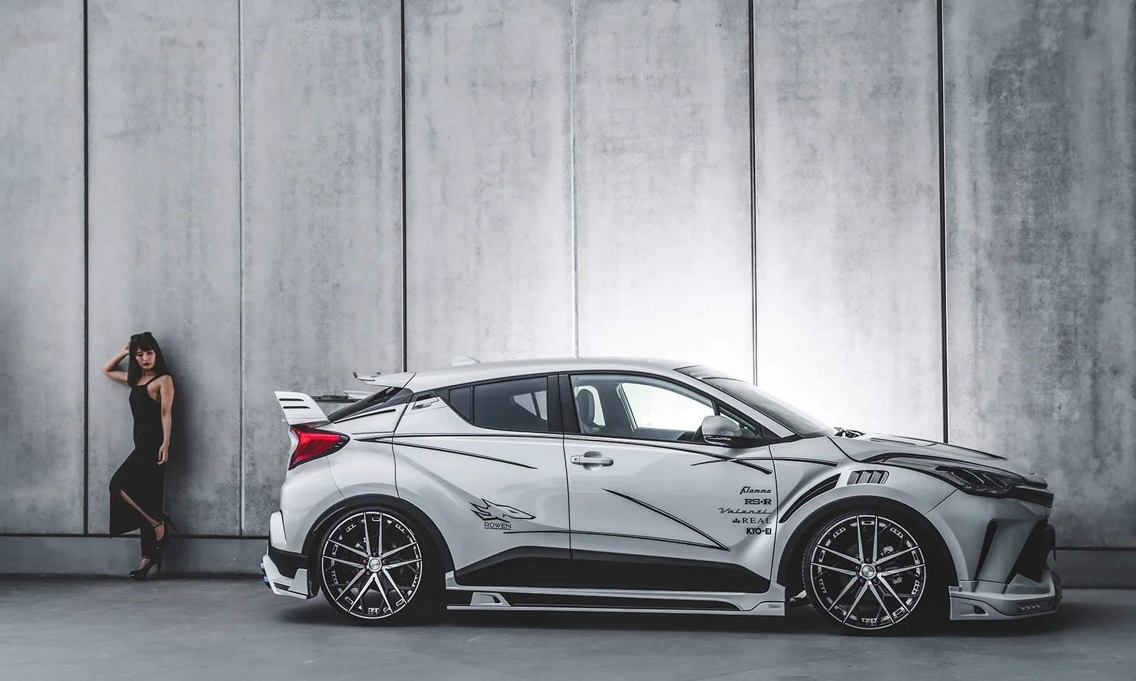 ชุดแต่ง TOYOTA C-HR MODEL ZYX11/NGX10/NGX50 2019.10~2023.07 Rowen Japan ภาพ 19