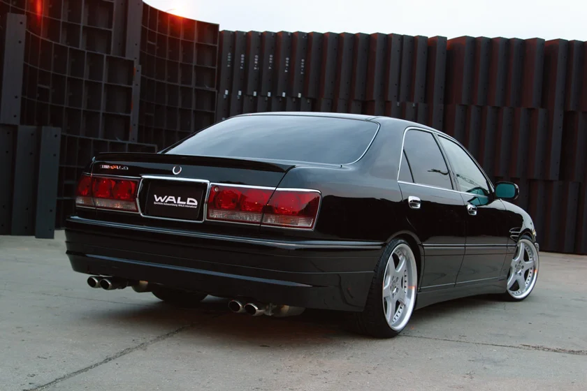 ชุดแต่ง TOYOTA CROWN ATHLETE/ROYAL WALD Japan เอ็กเซ็กคิวทีฟไลน์ ภาพ 6