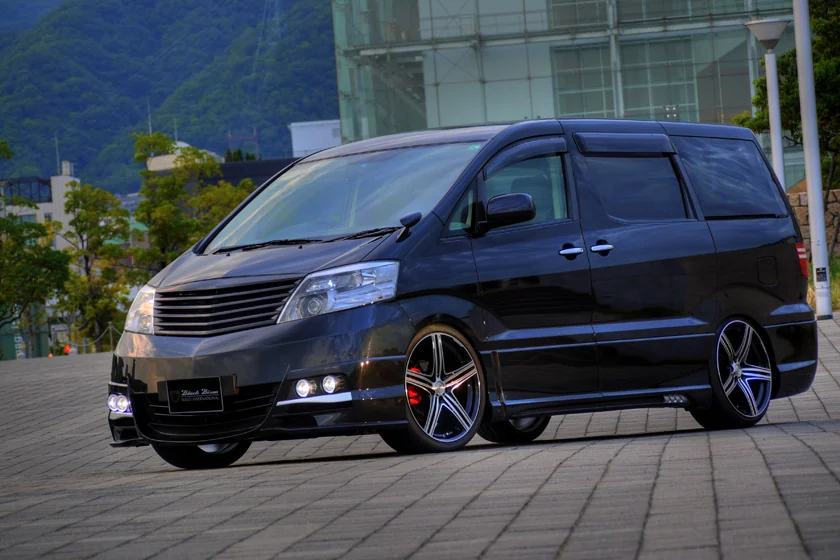 ชุดแต่ง TOYOTA ALPHARD WALD Japan สปอร์ตไลน์ แบล็กไบซัน เอดิชัน ภาพ 16