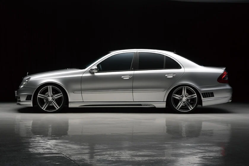 ชุดแต่ง MERCEDES-BENZ E-CLASS WALD Japan สปอร์ตไลน์ แบล็กไบซัน เอดิชัน ภาพ 5