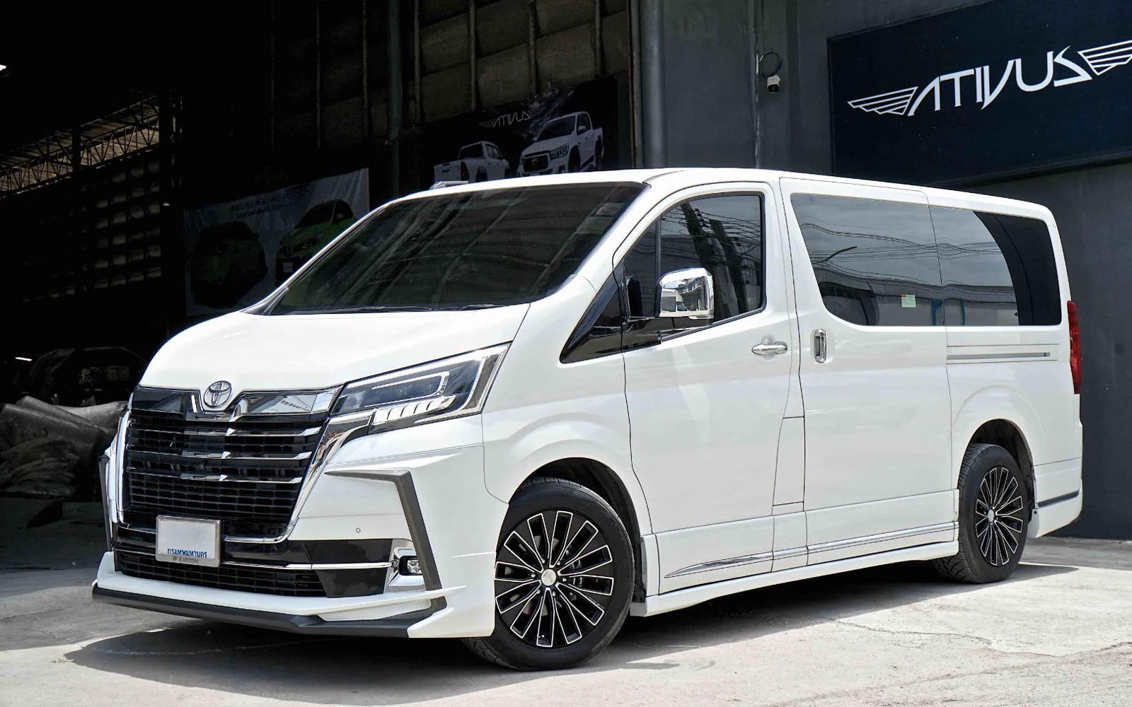 รูปชุดแต่ง ชุดแต่ง Toyota Majesty Ativus ภาพที่ 2
