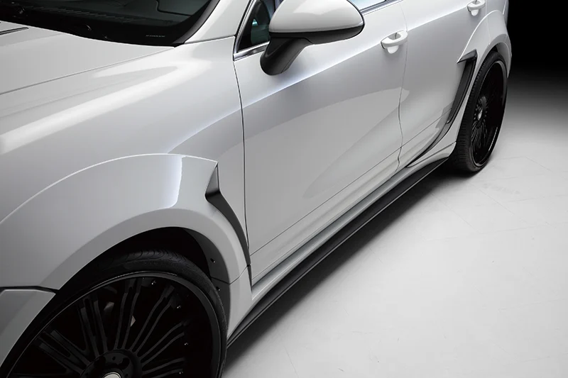 ชุดแต่ง PORSCHE CAYENNE WALD Japan สปอร์ตไลน์ แบล็กไบซัน เอดิชัน ภาพ 8