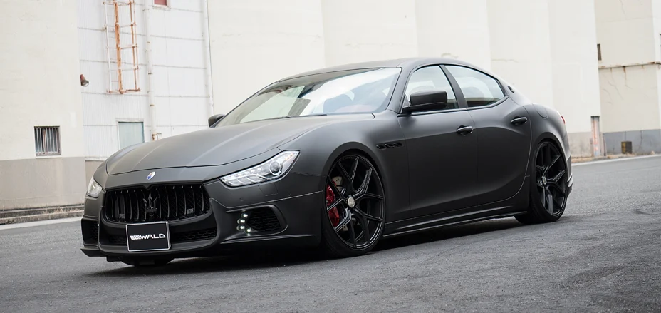 ชุดแต่ง MASERATI GHIBLI WALD Japan สปอร์ตไลน์ แบล็กไบซัน เอดิชัน ภาพ 23
