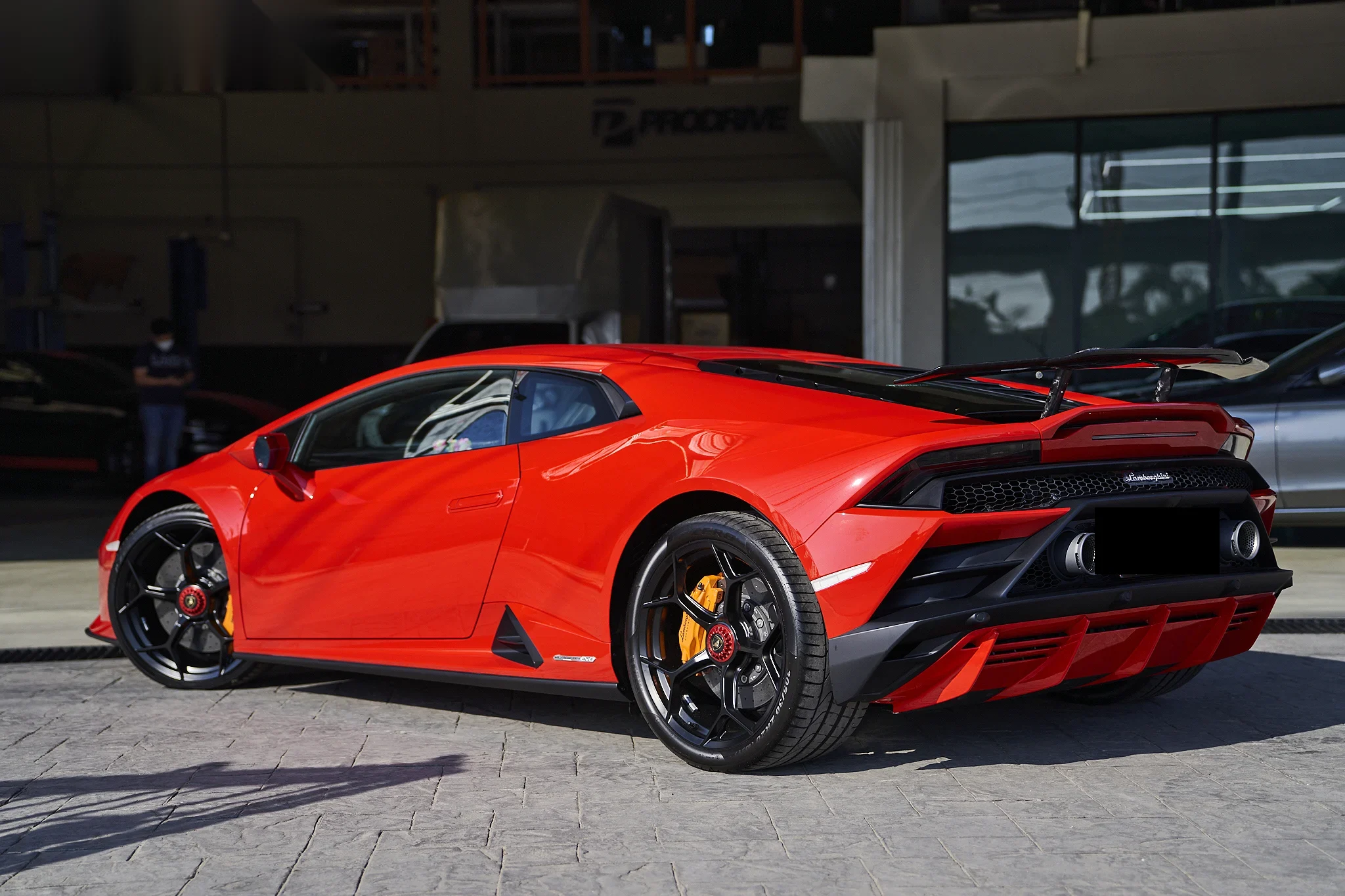 ชุดแต่ง LAMBORGHINI EVO Lamborghini Huracan EVO x Novitec Prodrive Shop ภาพ 4