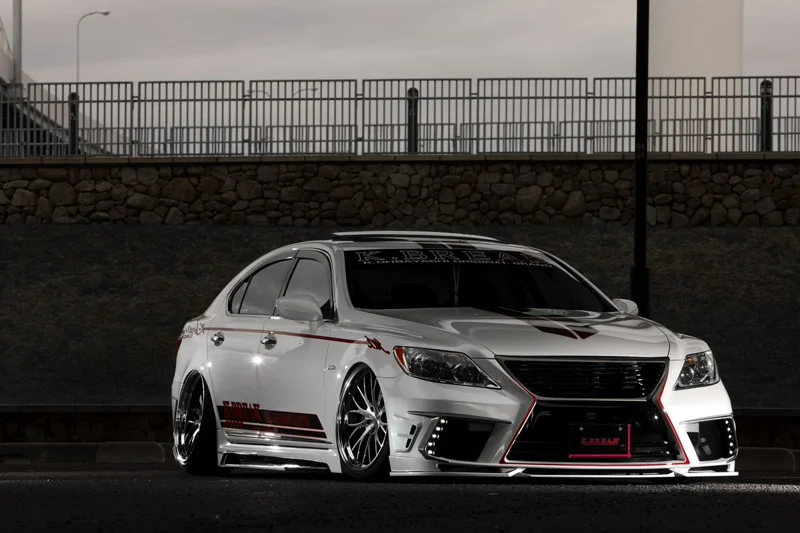 กระจังหน้า HYPER ZERO CUSTOM – LS 460ก่อนปรับโฉม K-Break ภาพสินค้าที่เลือก