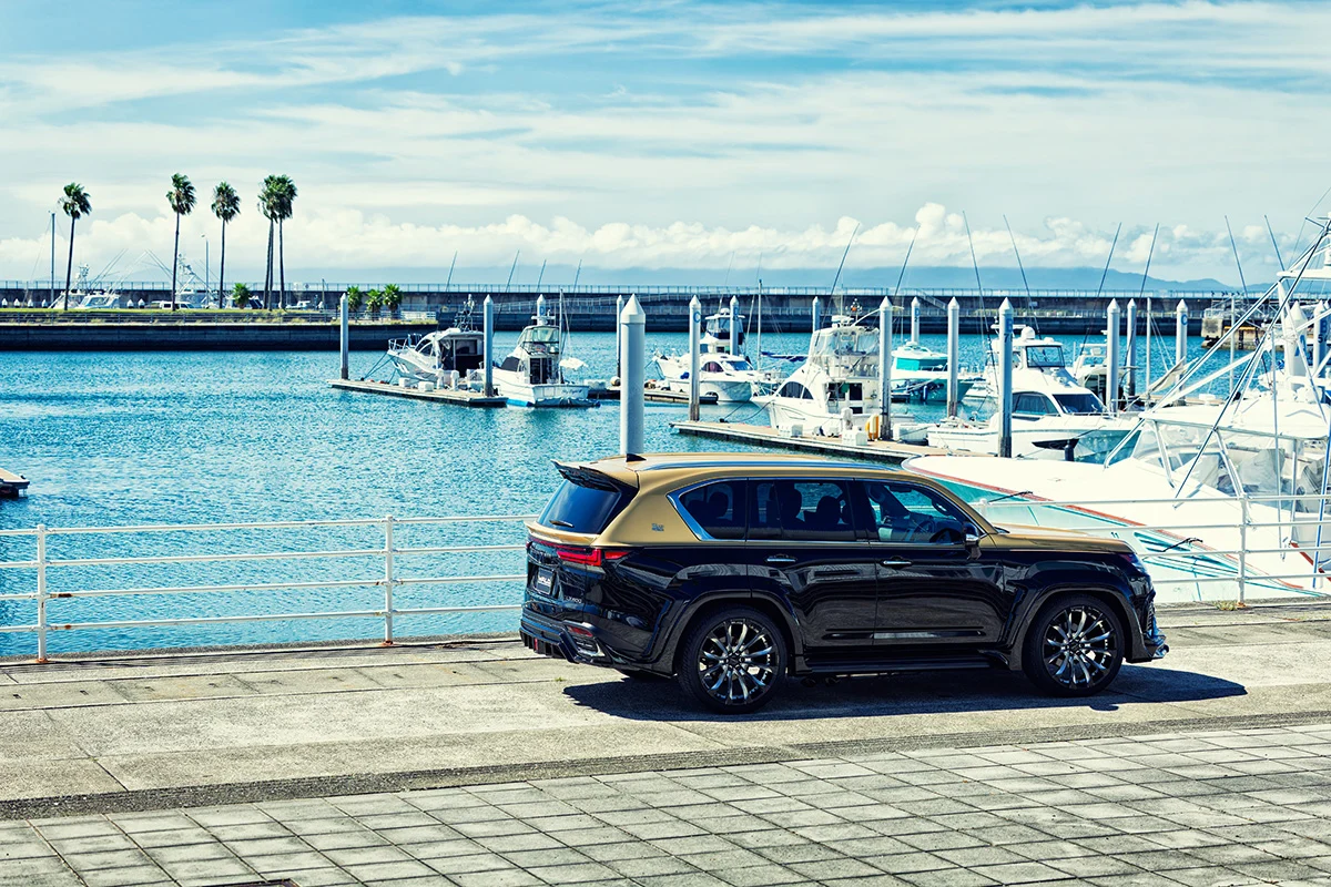 ชุดแต่ง LEXUS LX600/700h WALD Japan สปอร์ตไลน์ แบล็กไบซัน เอดิชัน ภาพ 6