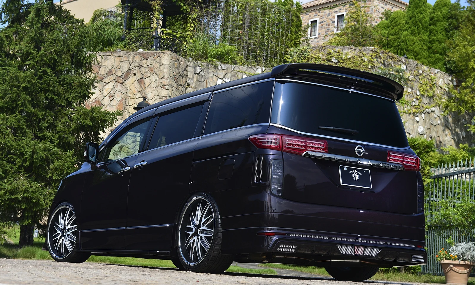 ชุดแต่ง NISSAN ELGRAND HighWay STAR E52 2010.08~2013.12 Rowen Japan ภาพ 7