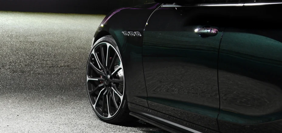 ชุดแต่ง MASERATI GHIBLI WALD Japan สปอร์ตไลน์ แบล็กไบซัน เอดิชัน ภาพ 25