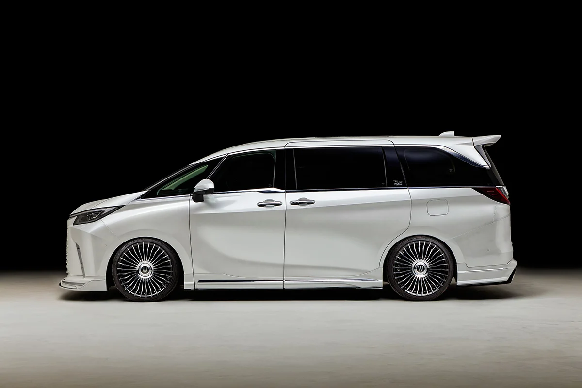 ชุดแต่ง LEXUS LM500h WALD Japan สปอร์ตไลน์ ภาพ 10