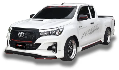 ชุดแต่ง REVO 2019 SPORT ไม่มีโป่ง ภาพรถเต็มคันมุมหน้าจากต้นทาง S-Sporty
