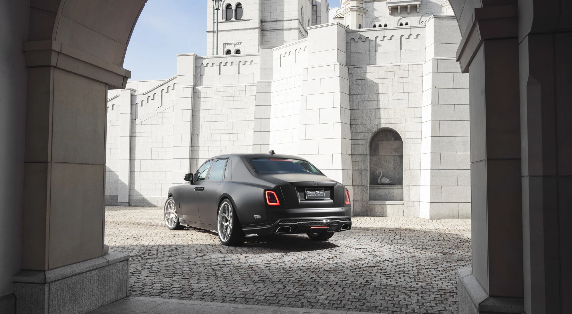 ชุดแต่ง ROLLS-ROYCE PHANTOM 8 WALD Japan สปอร์ตไลน์ แบล็กไบซัน เอดิชัน ภาพ 17